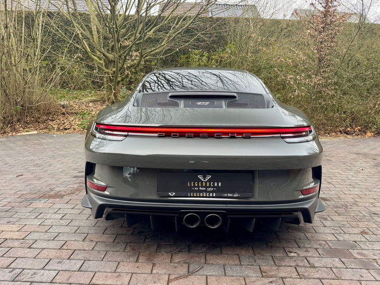 Porsche 992 GT3 Touring