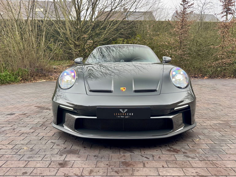 Porsche 992 GT3 Touring