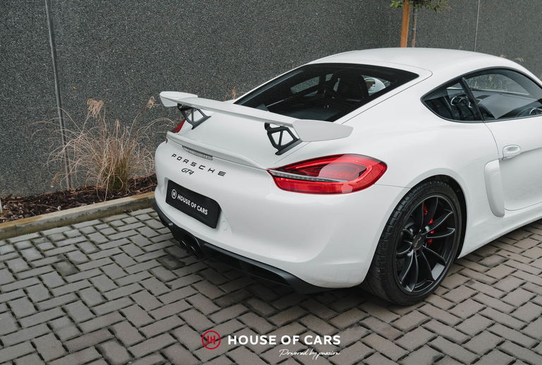 Porsche 981 Cayman GT4