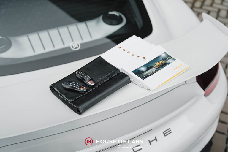 Porsche 981 Cayman GT4