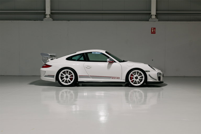 Porsche 997.2 GT3 RS 4.0