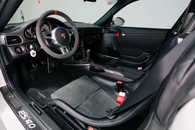 Porsche 997.2 GT3 RS 4.0