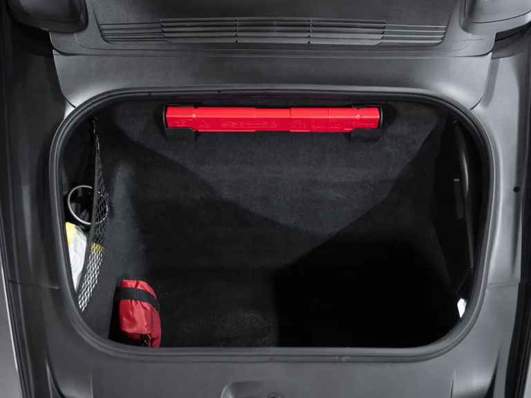 Porsche 992 Carrera GTS