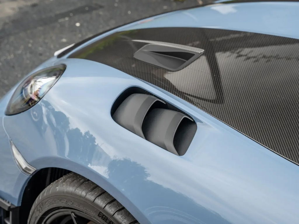 Porsche 718 Spyder RS