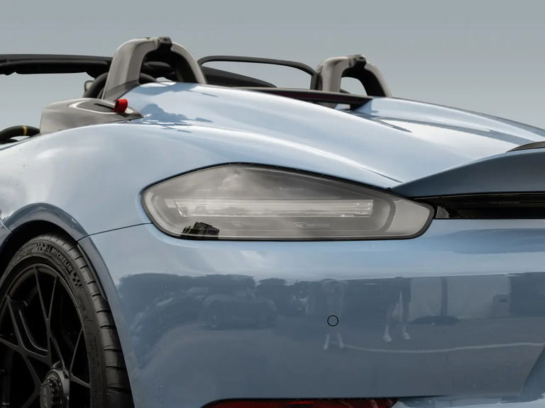 Porsche 718 Spyder RS