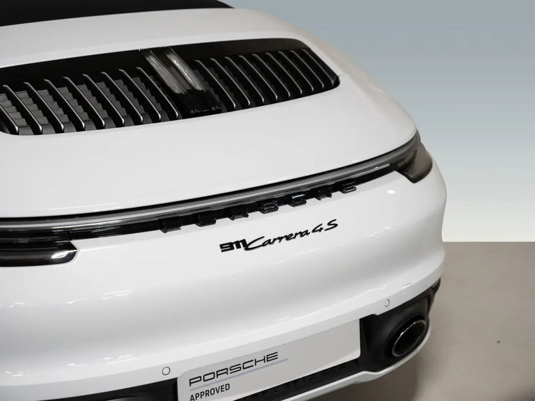 Porsche 992 Carrera 4S