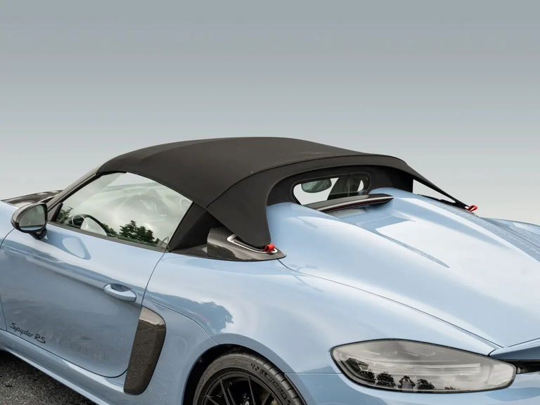 Porsche 718 Spyder RS