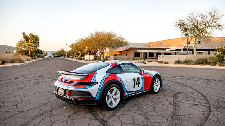 Porsche 911 Dakar