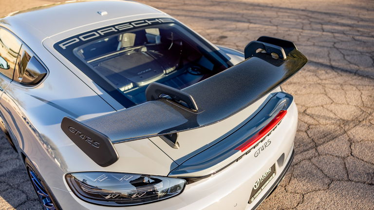 Porsche 718 Cayman GT4 RS