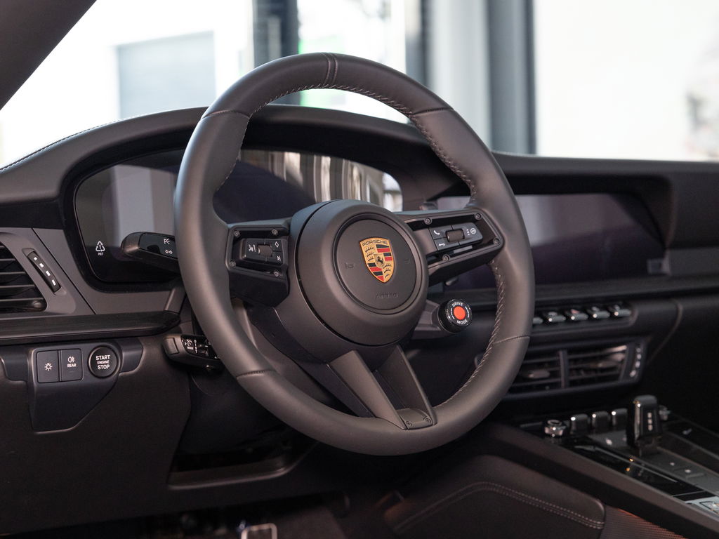 Porsche 992.2 Carrera 4 GTS