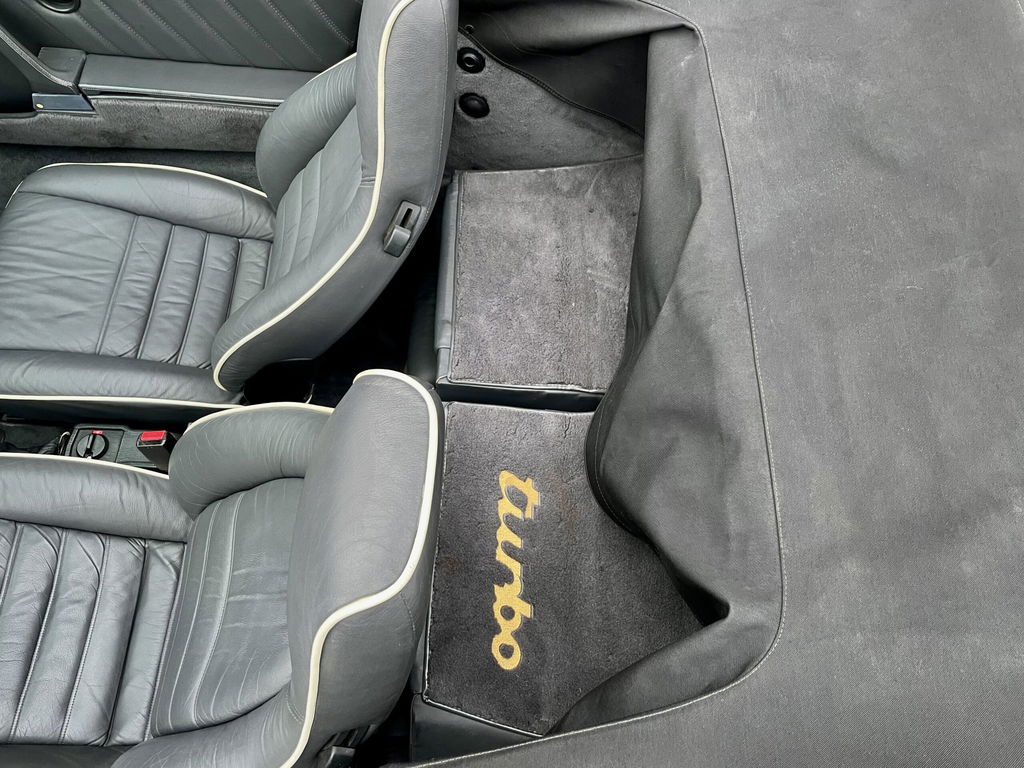 Porsche 911 Turbo Flachbau