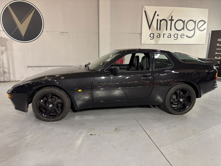 Porsche 944 Coupé