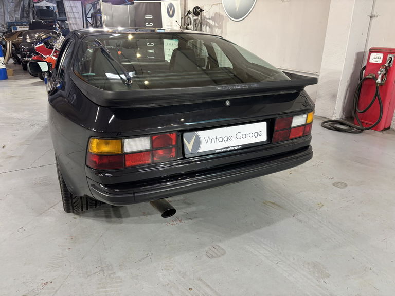 Porsche 944 Coupé