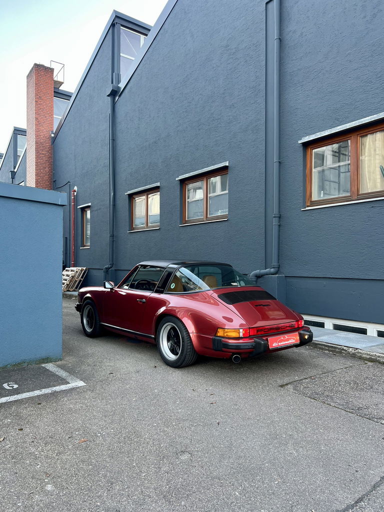 Porsche 911 SC