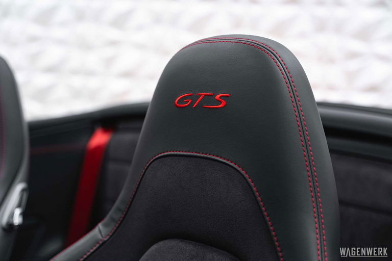 Porsche 991.2 Carrera GTS