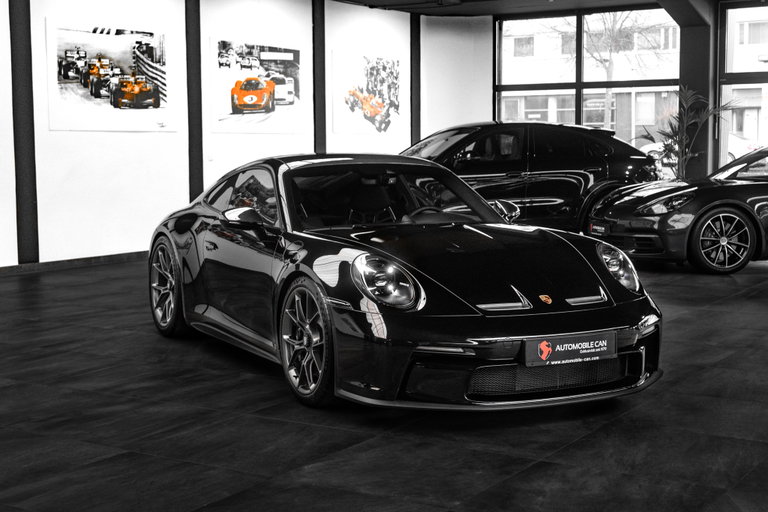 Porsche 992 GT3 Touring