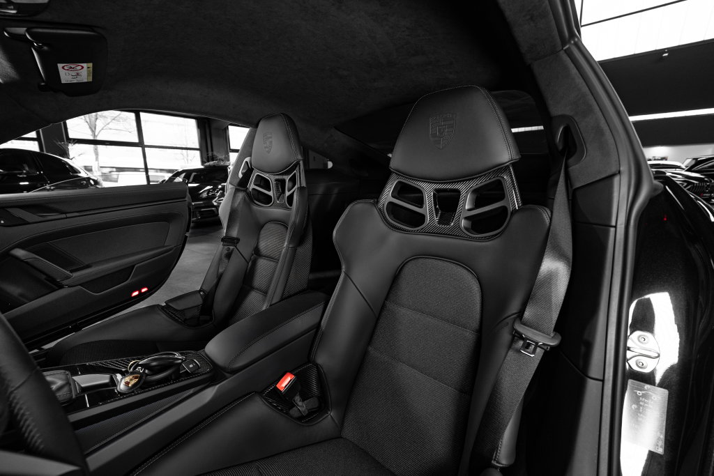 Porsche 992 GT3 Touring