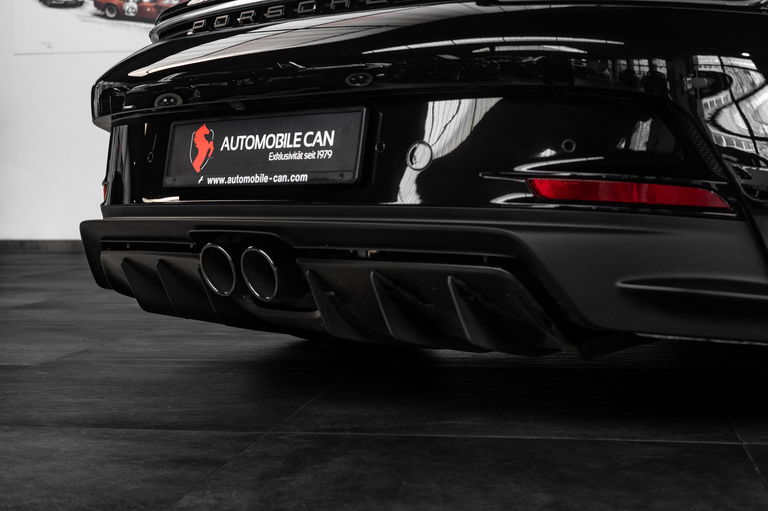 Porsche 992 GT3 Touring