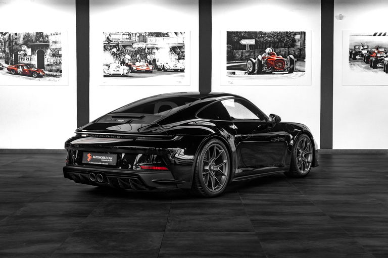 Porsche 992 GT3 Touring