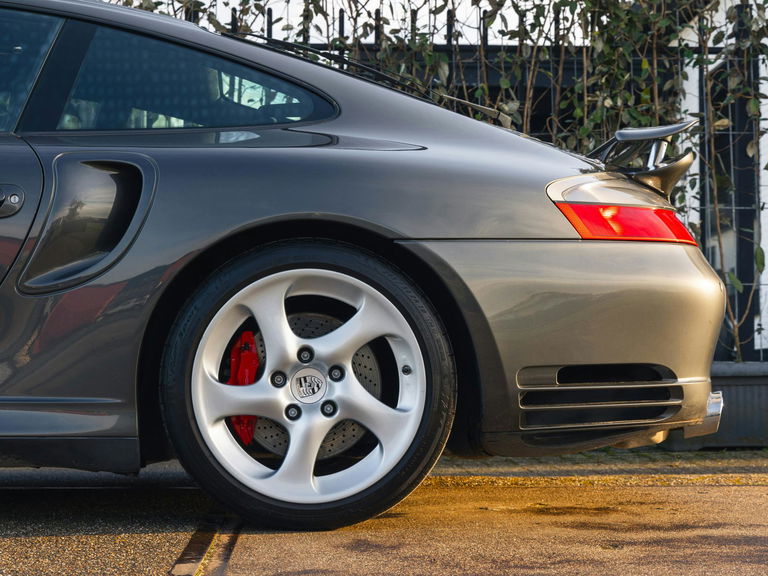Porsche 996 Turbo