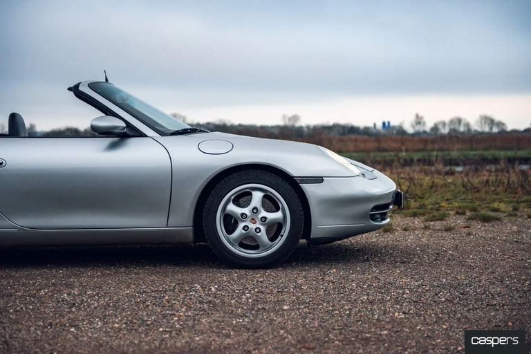 Porsche 996 Carrera