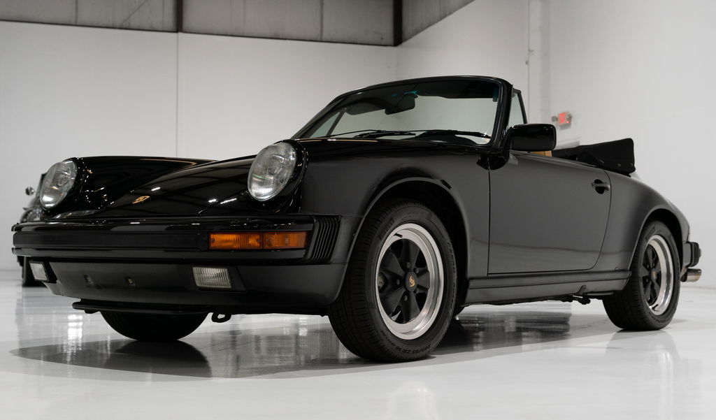 Porsche 911 Carrera 3.2