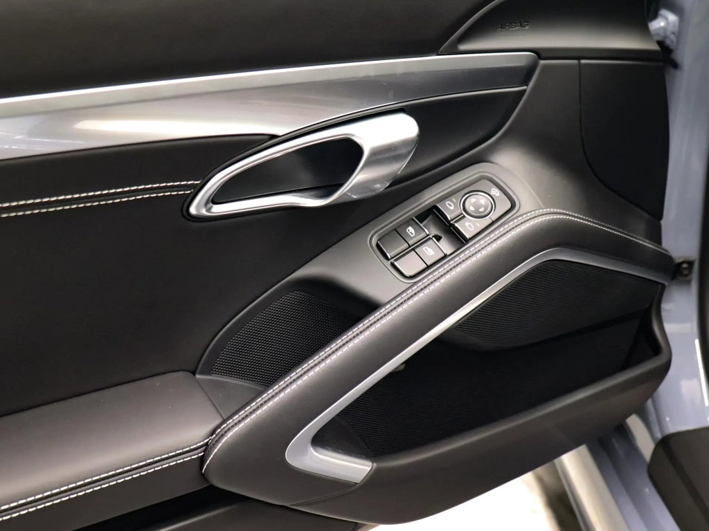 Porsche 718 Boxster Style Edition