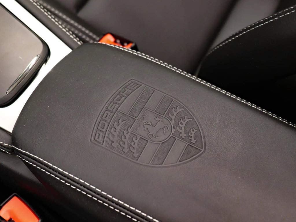 Porsche 718 Boxster Style Edition