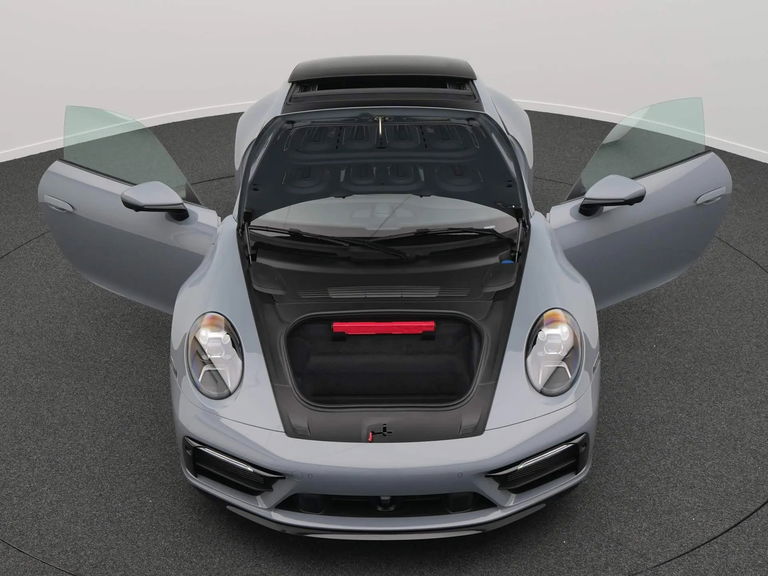 Porsche 992 Carrera 4S