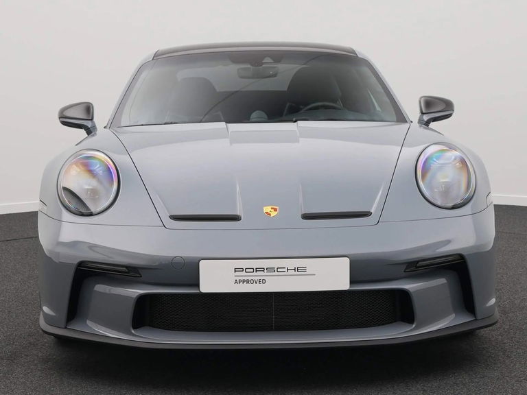 Porsche 992 GT3 Touring