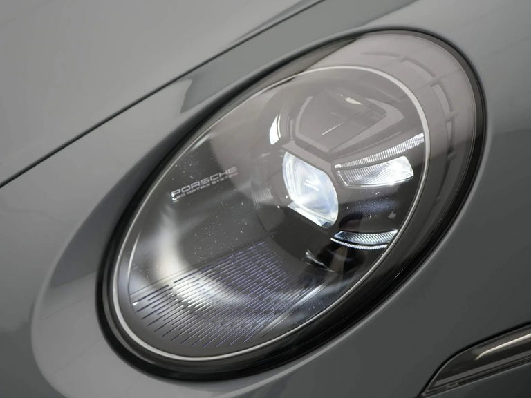 Porsche 992 GT3 Touring