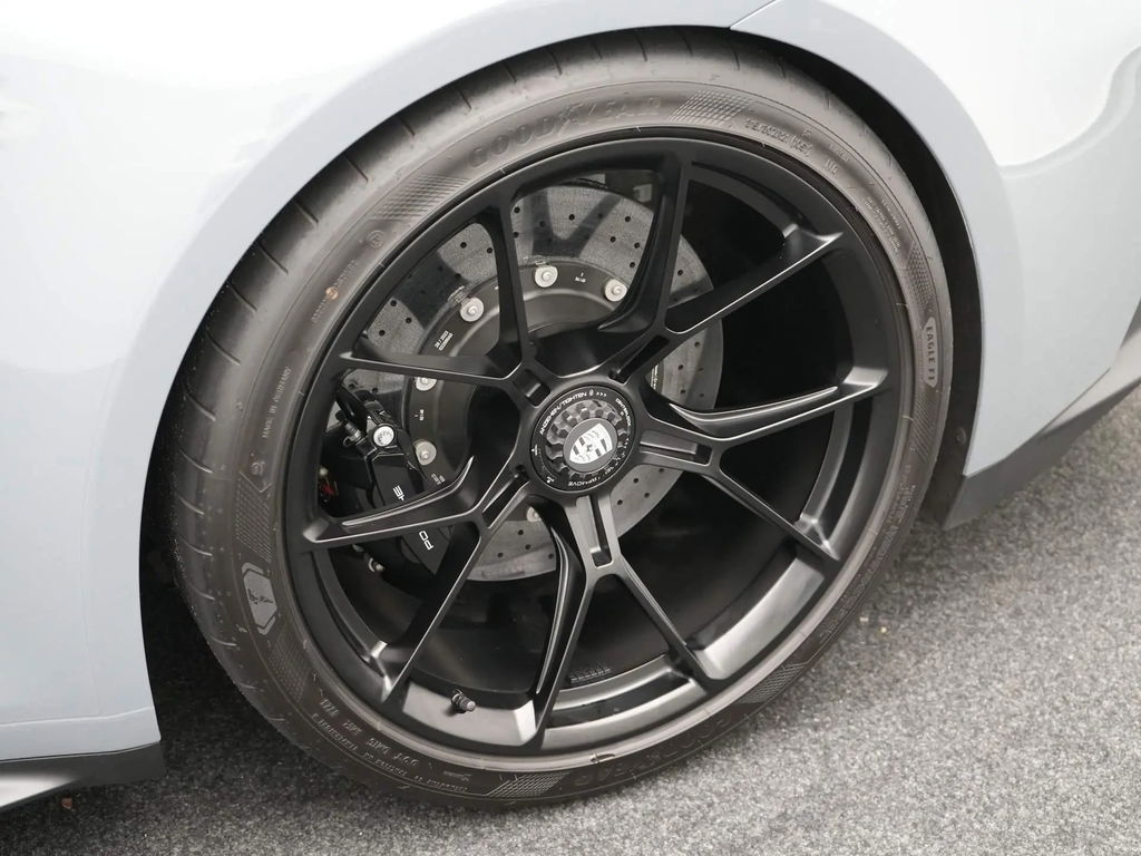 Porsche 992 GT3 Touring