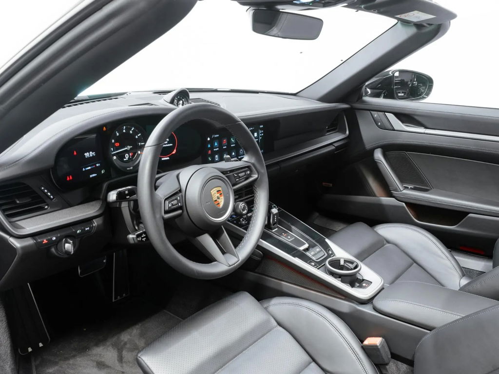 Porsche 992 Targa 4S