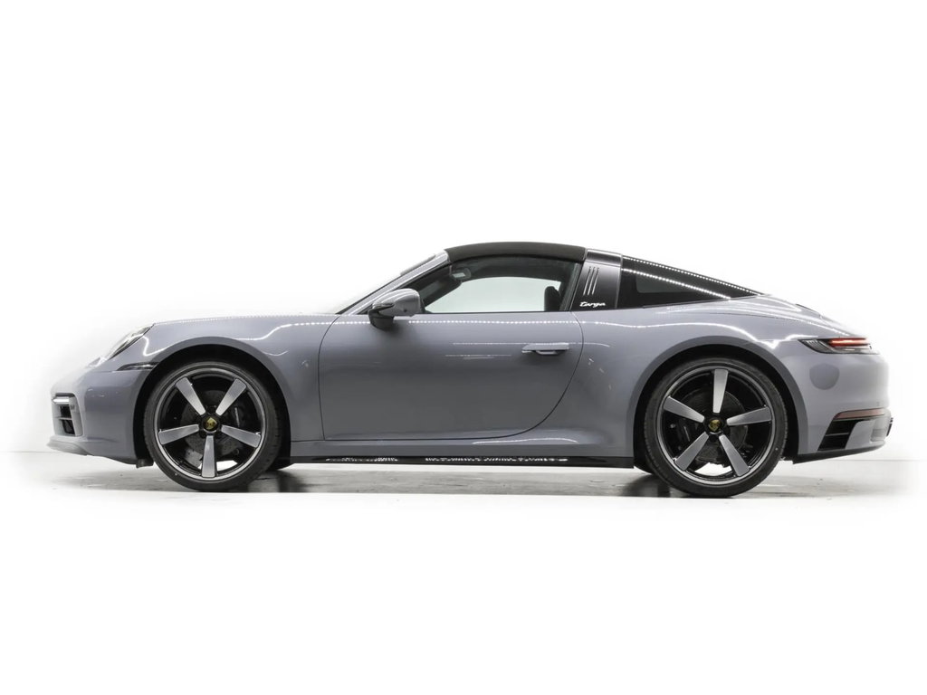 Porsche 992 Targa 4