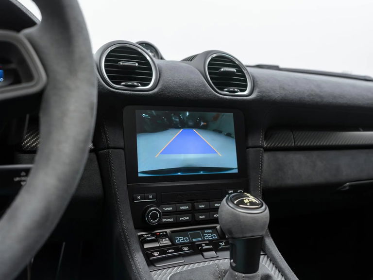 Porsche 718 Spyder RS