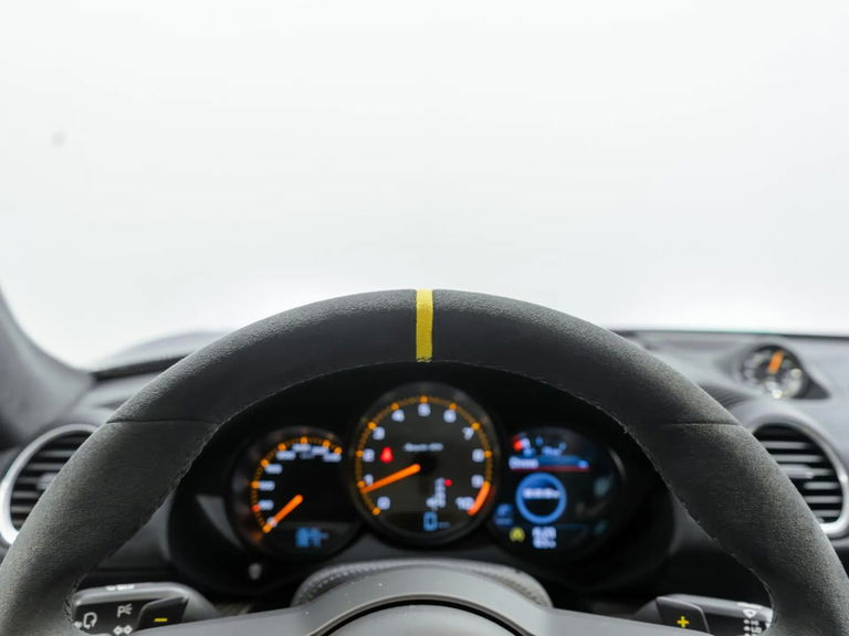 Porsche 718 Spyder RS