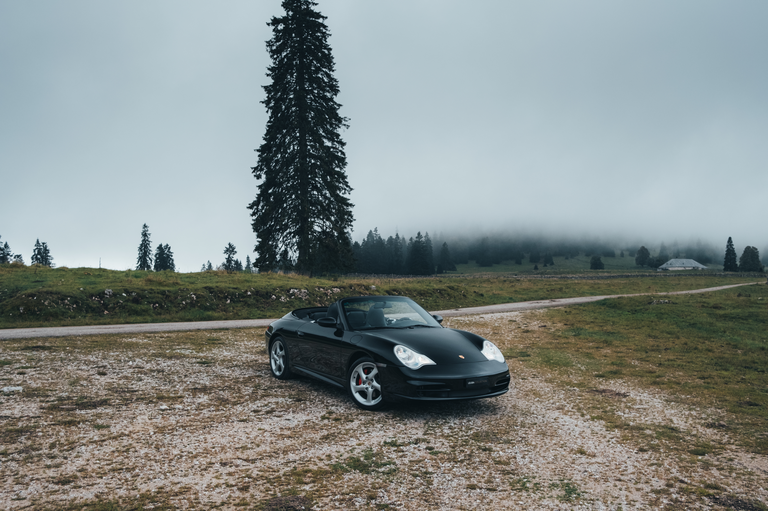 Porsche 996 Carrera 4