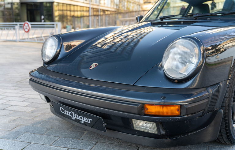 Porsche 911 Carrera 3.2
