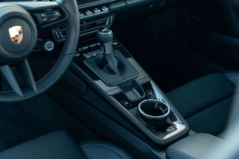 Porsche 992 GT3 Touring