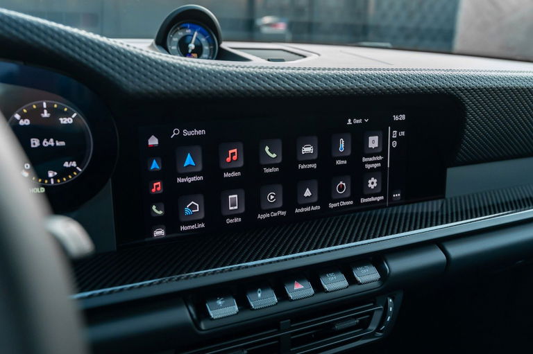 Porsche 992 GT3 Touring