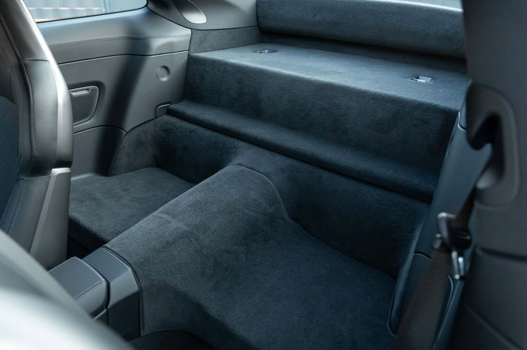 Porsche 992 GT3 Touring