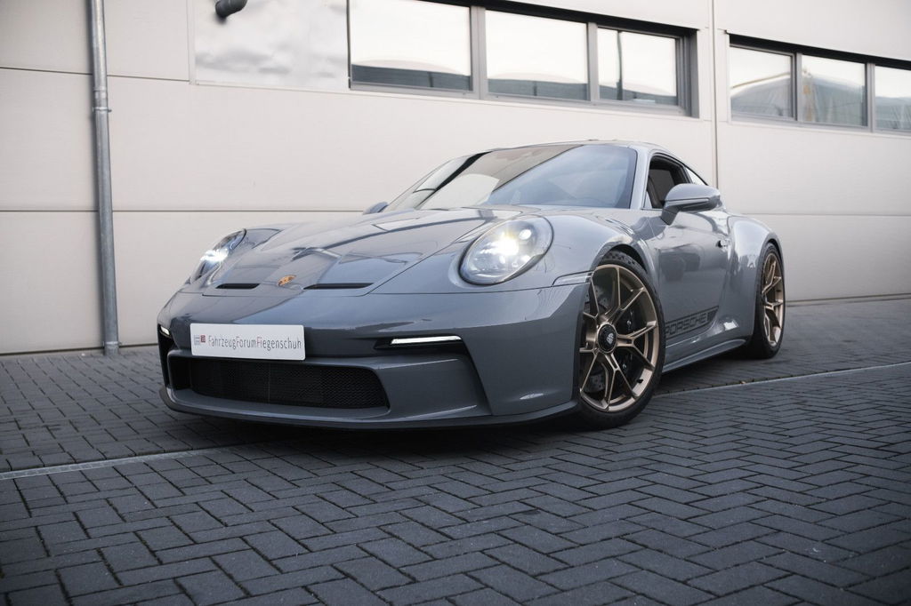 Porsche 992 GT3 Touring