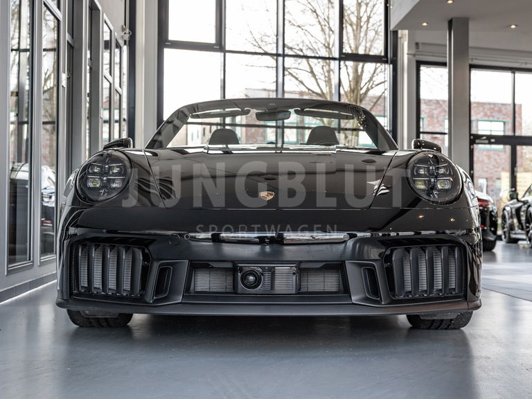 Porsche 992.2 Carrera 4 GTS