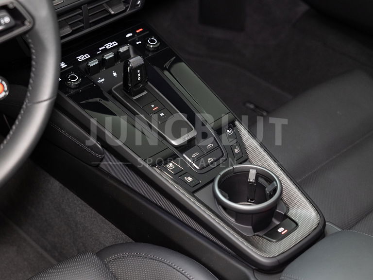 Porsche 992.2 Carrera 4 GTS