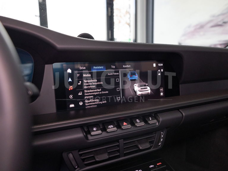 Porsche 992.2 Carrera 4 GTS