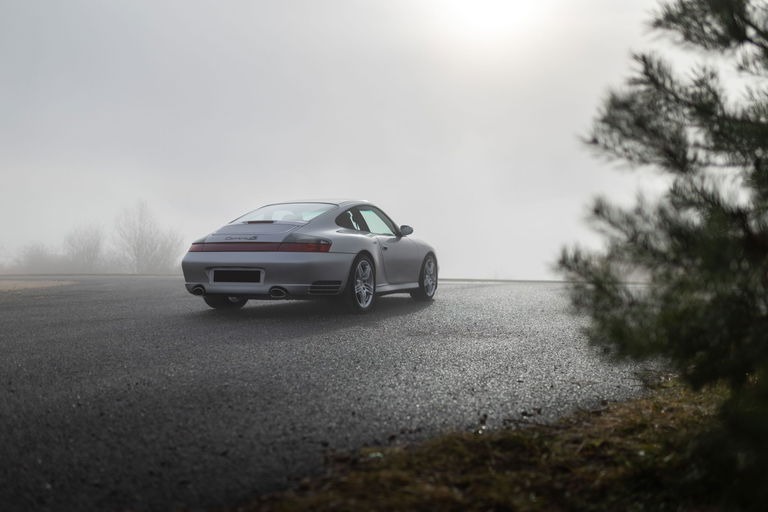 Porsche 996 Carrera 4S
