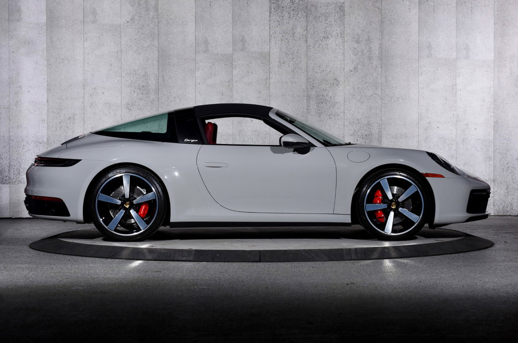 Porsche 992 Targa 4S