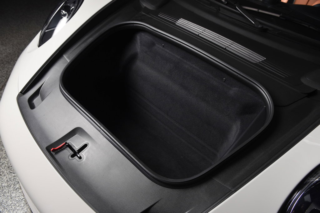 Porsche 992 Targa 4S