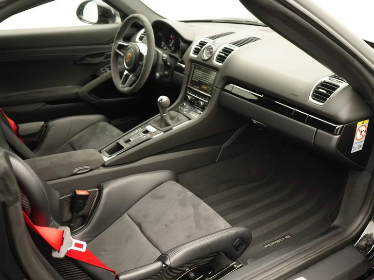 Porsche 981 Boxster Spyder