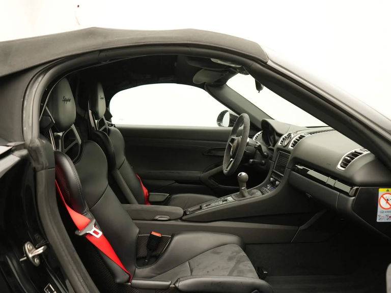 Porsche 981 Boxster Spyder